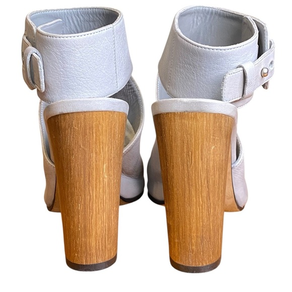 Vince Addie Leather Peep-Toe Bootie in Taupe Women’s Size 7.5 - Picture 5 of 13